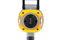 Lumos R700 Spotlight