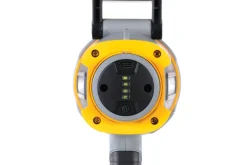 LUMOS R1200 Spotlight