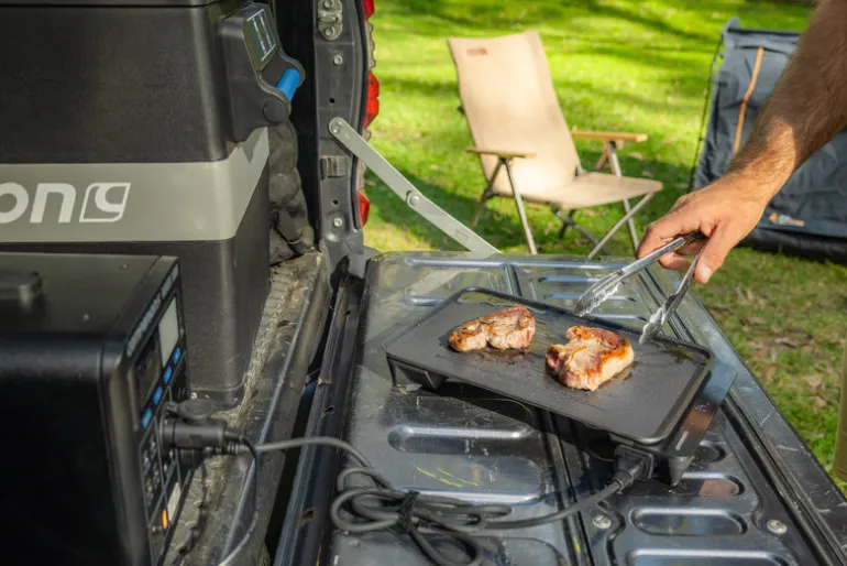 Roam Swift Sear 240V BBQ